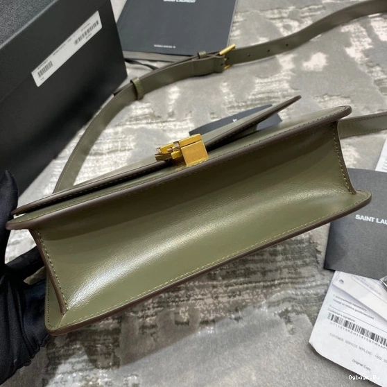 LOULOU LEATHER IN YSL CARRE SATCHEL SMOOTH 0731